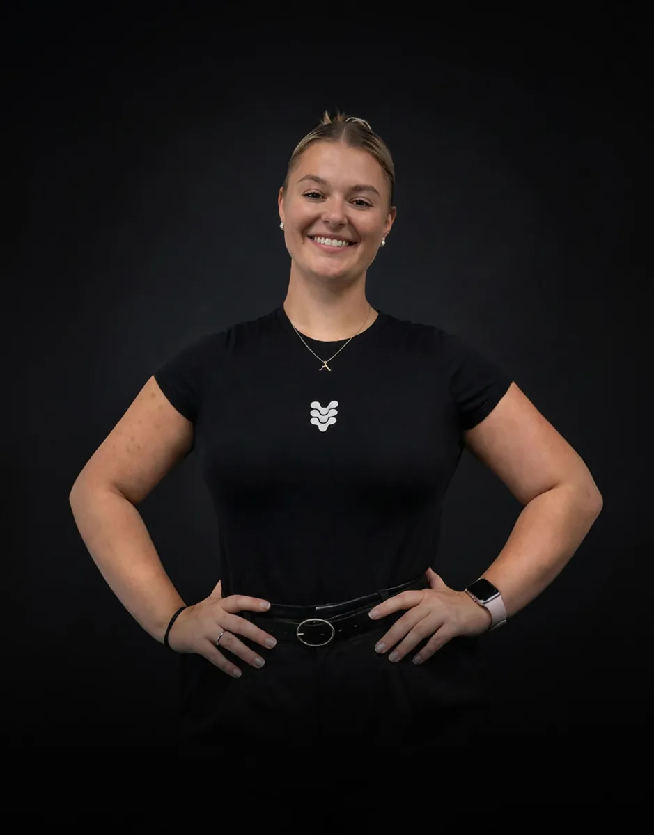 Dr Anna Hutson